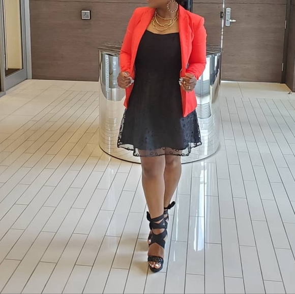 BCBGeneration little flare black dress which can fit US size 6-8 - Picture 3 of 3